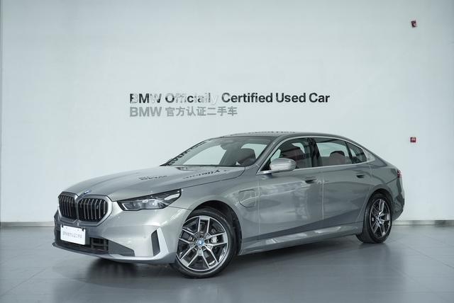 BMW i5 2024 eDrive35L Luxury Set