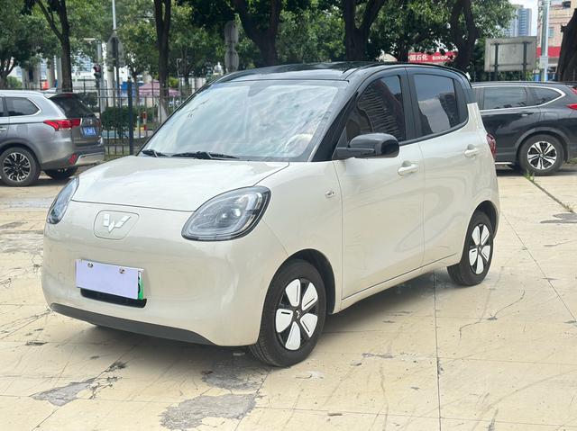 Wuling Hongguang MINIEV 2025 model 205km Lithium iron phosphate four-door Version Zhenxiang+ Model
