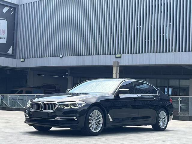BMW 5 Series PHEV 2020 Mileage Upgrade 530Le Luxury Package
