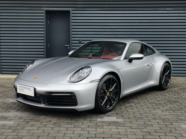 Porsche 911 2023 Carrera 3.0T