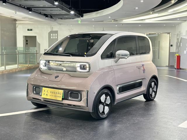 Baojun KiWi EV 2023 DJI Edition Lithium Iron Phosphate