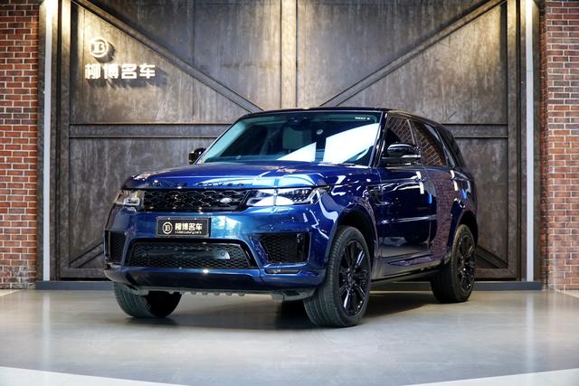 Range Rover Sport 2022 Model 3.0 L6 Ink Blue Gilt Version