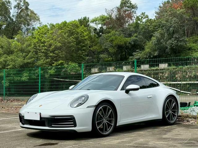 Porsche 911 2022 Carrera 3.0T