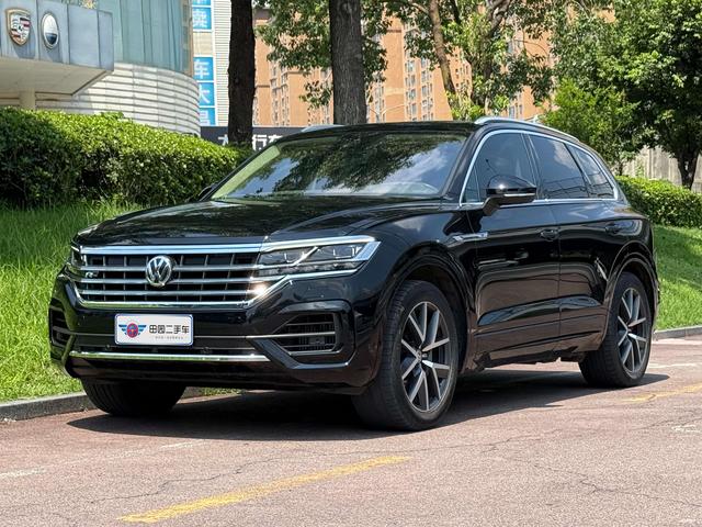 Touareg 2020 3.0TSI Sharp Edition
