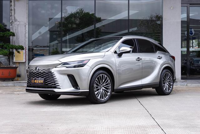 Lexus RX 2023 350h 4WD Mellow Edition