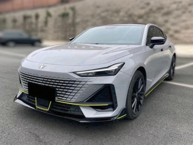Changan UNI-V 2022 1.5T Sport Edition