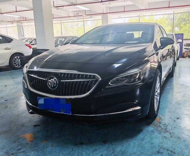 Grand Touring 2018 20T Elite