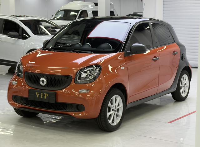 Smart forfour 2018 1.0L 52kw smart version