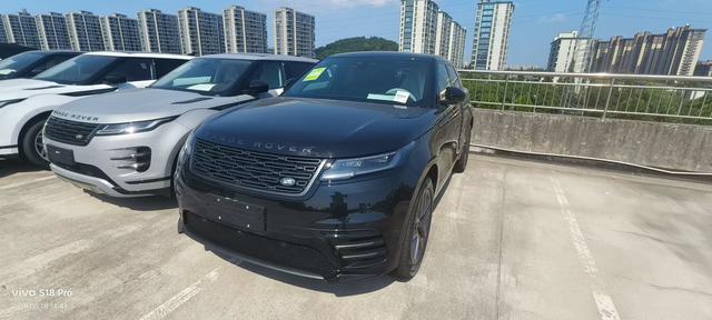 Range Rover Galaxy 2025 Dynamic SE