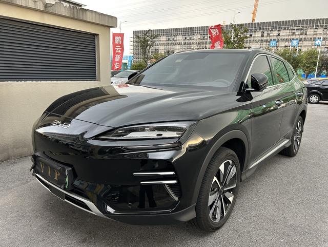 Song PLUS EV 2025 520KM Luxury Model