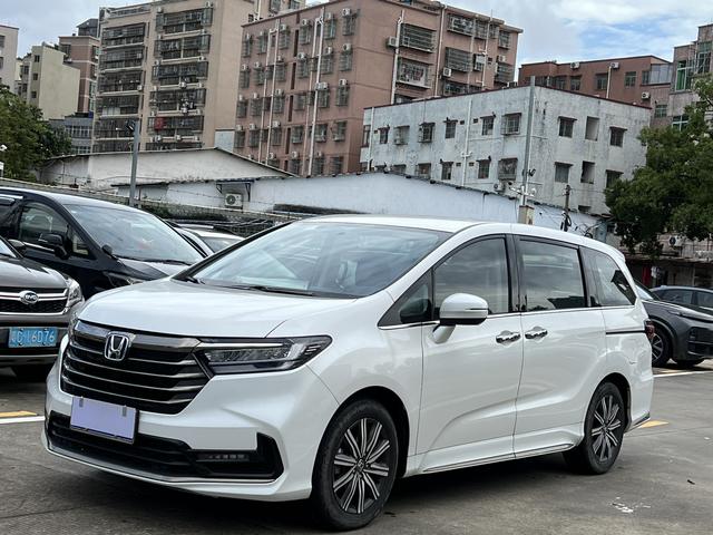 Odyssey 2022 2.0L Sharp-Exclusive