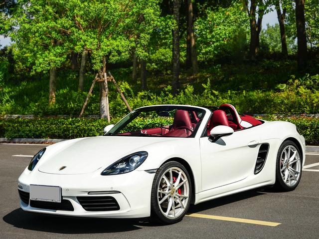 Porsche 718 2023 Boxster 2.0T