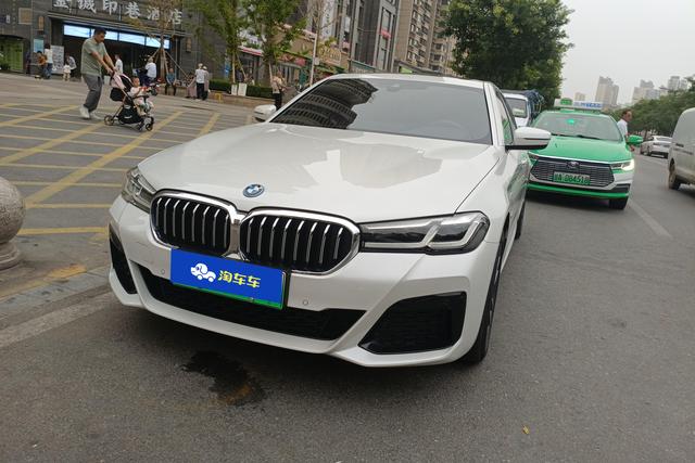 BMW 5 Series PHEV 2022 Modified 535Le M Sport Package