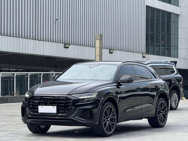 Audi Q8 2022 55 TFSI Premium Dynamic