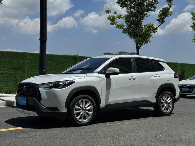 Corolla Sharp 2024 2.0L CVT Pioneer Edition