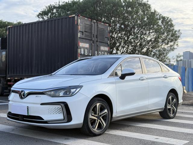 Beijing EU5 2018 R500 Smart Wind Edition