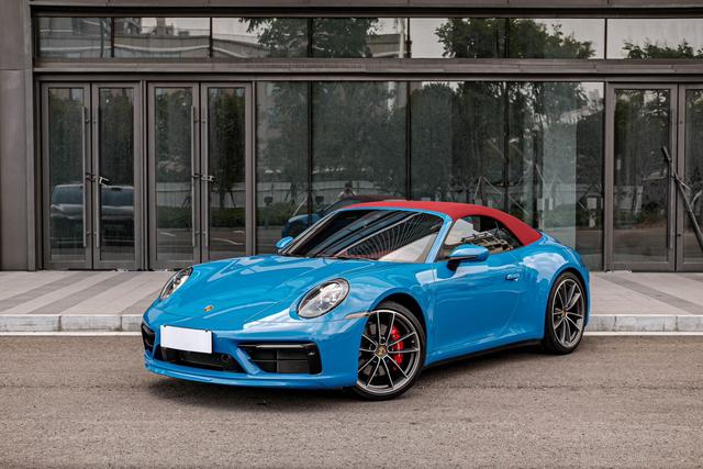 Porsche 911 2022 Carrera 4S Cabriolet 3.0T