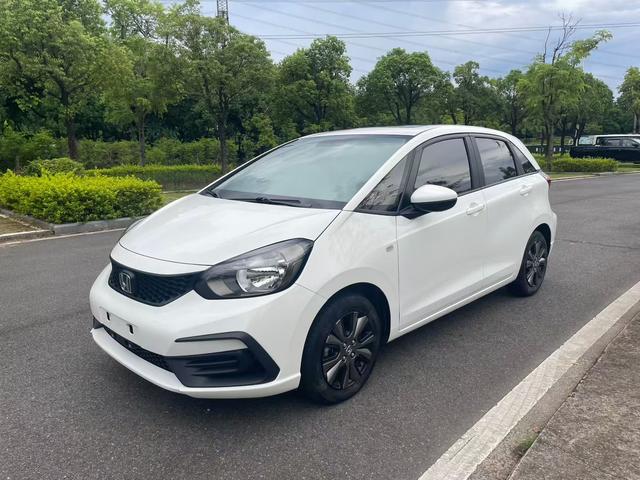Fit 2022 1.5L CVT Charming Sunroof Edition