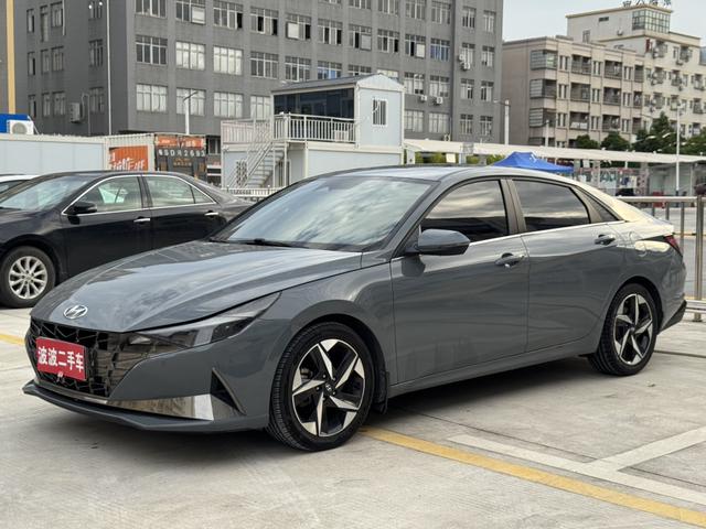 Elantra 2021 240TGDi DCT LUX Premium