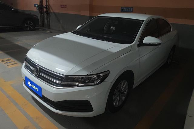 Bora 2021 1.5L manual Fashion Smart Edition
