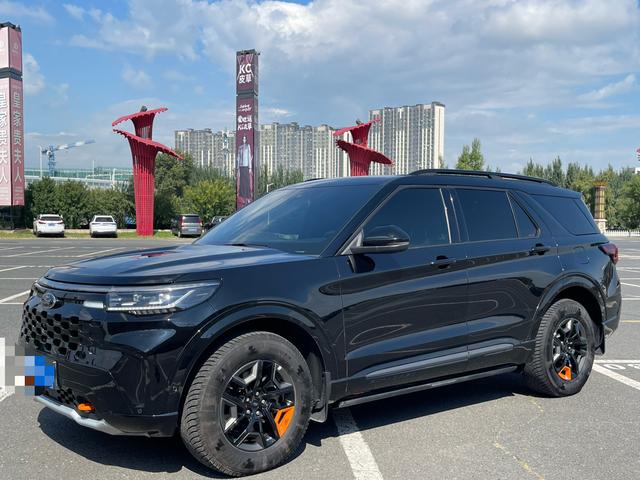 Explorer 2023 EcoBoost 285 four-wheel drive Kunlun Peak Edition 7-seater
