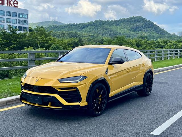 Urus 2021 4.0T V8