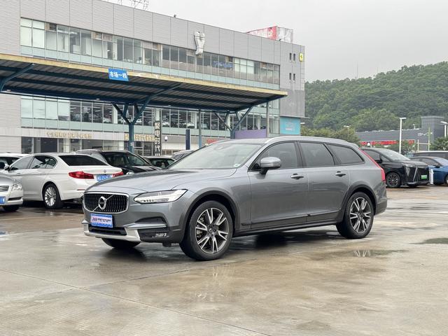 Volvo V90 2020 Cross Country T5 AWD Intelligent Vision