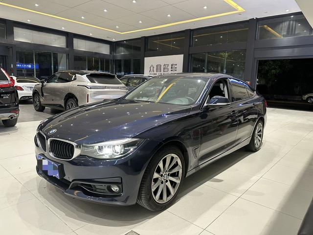 BMW 3 Series GT 2019 320i Style