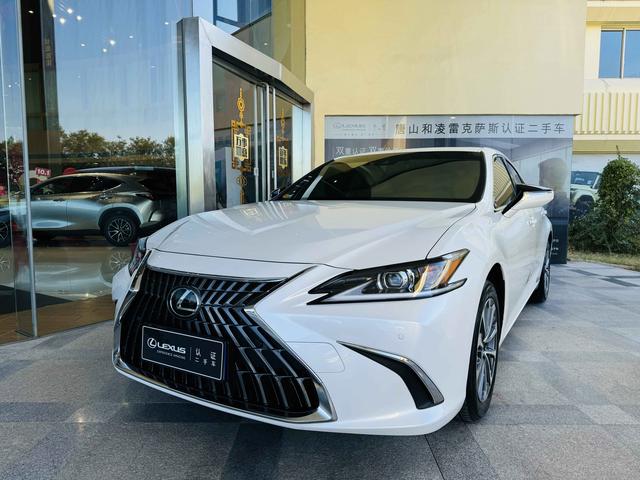 Lexus ES 2022 200 Excellence