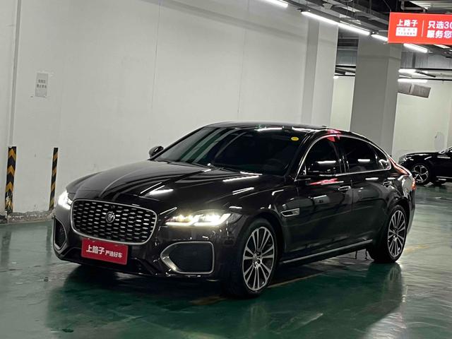 Jaguar XFL 2021 2.0T P250 2WD Premium Deluxe