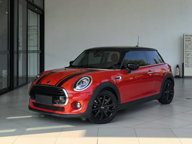 MINI 2021 model 1.5T COOPER artist