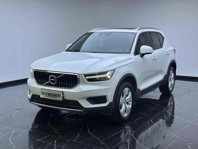 Volvo XC40 2022 T4 4WD Smart Style