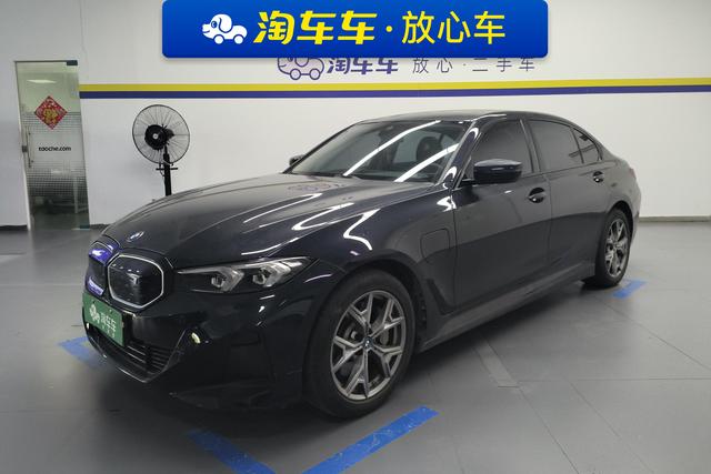 BMW i3 2022 eDrive 35 L