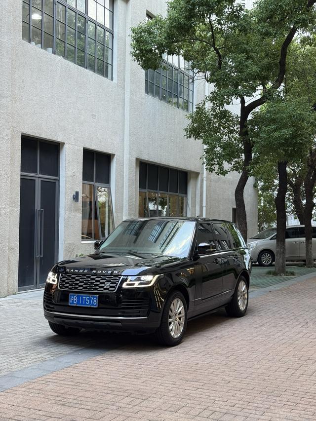 Range Rover 2021 3.0 L6 Heritage Edition