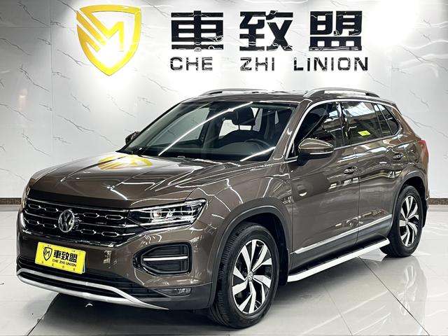 Tango 2019 330TSI 2WD Luxury National VI