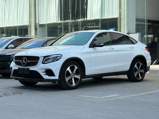 Mercedes-Benz GLC Coupe 2018 GLC 200 4MATIC Coupe SUV