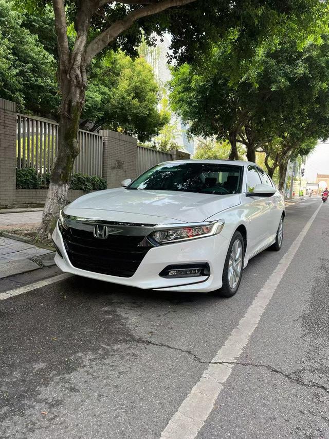 Accord 2018 230TURBO Comfort Edition State VI