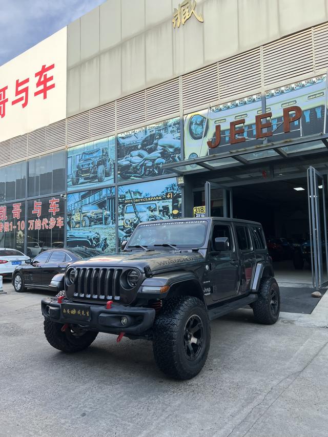 Wrangler 2020 2.0L automatic four-wheel drive 5-seater parallel import