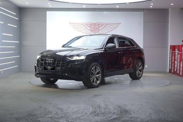 Audi Q8 2021 55 TFSI Luxury Dynamic