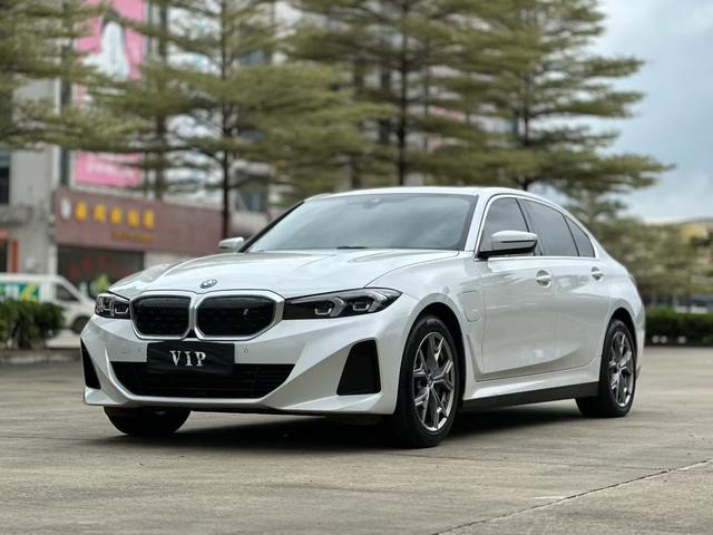 BMW i3 2023 eDrive 35 L