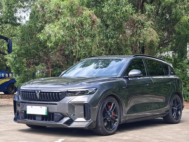Lantu FREE 2025 Model 318 Four-wheel drive Discovery Edition