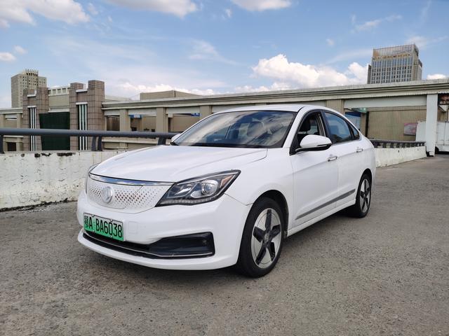 Dongfeng Fengshen E70 2020 Model 500 Super Rui Edition