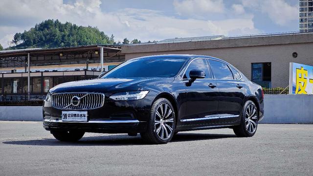 Volvo S90 2024 B5 Zhiyuan Deluxe Edition