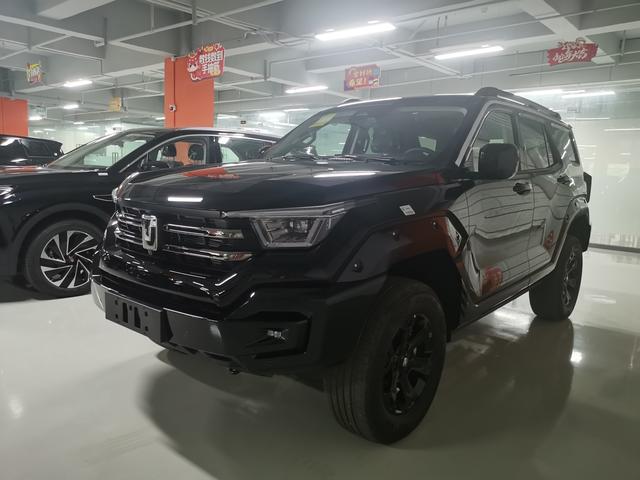 Tank 400 Hi4-T 2024 off-road version