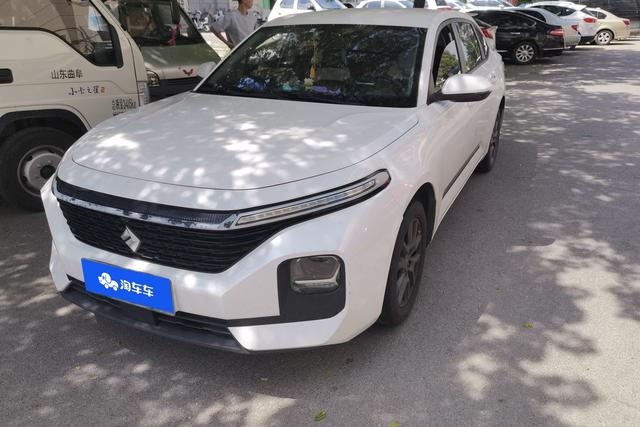 Baojun RC-5 2020 1.5L Manual Zhiyao Elite
