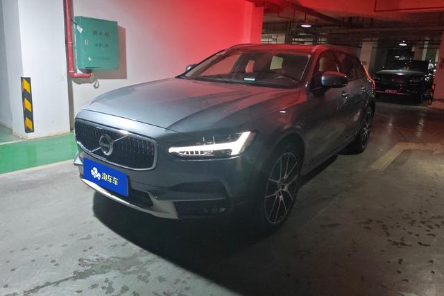 Volvo V90 2020 Cross Country T5 AWD Smart Edition