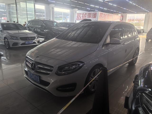 Mercedes-Benz B-Class 2017 B 200 Dynamic
