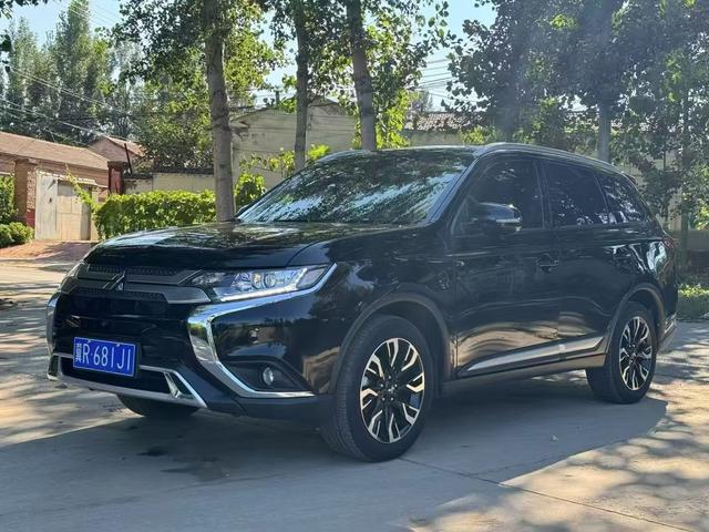 Outlander 2019 2.0L 2WD Smooth 5-Seat National V