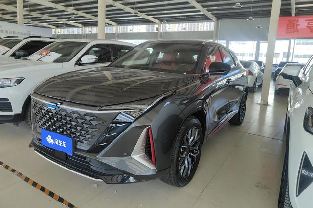 Changan Auchan Z6 2023 Blue Whale 1.5T DCT Smart Cool Type