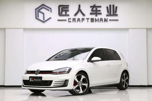 Golf GTI 2016 model 2.0 TSI GTI